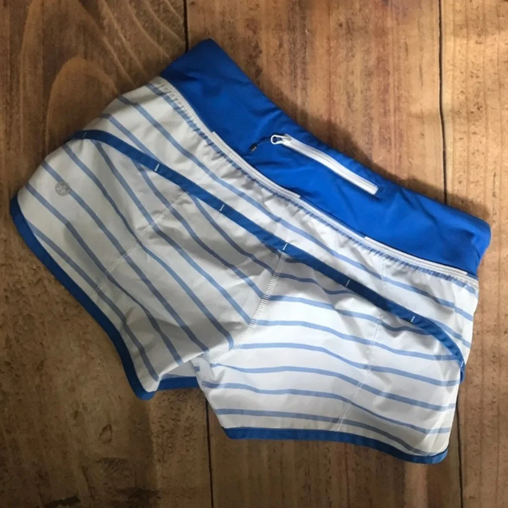 Lululemon Speed Shorts - Picture 2 of 4